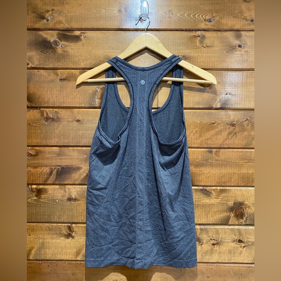 Lululemon Grey Striped Swiftly Tech Racerback - Picture 4 of 5